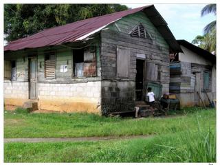 Un dépaysement total, mais aussi une grande pauvreté pour les Garifunas.