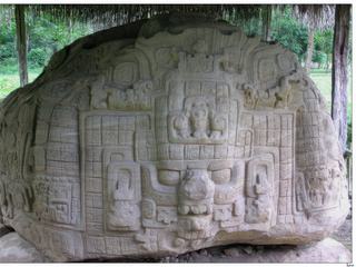 Le zoomorphe P, côté Sud.