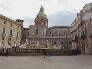 Palerme: Piazza Pretoria.