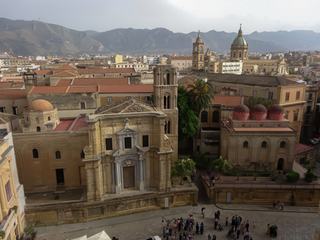 Vue sur Palerme - Piazza Bellini.