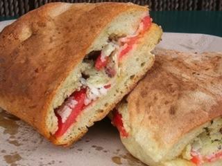 Spécialité sicilienne: le pane cunzatu.