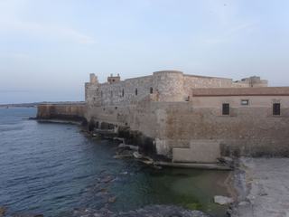 Syracuse: Castello Maniace.