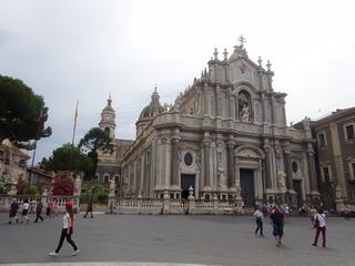 Catane: Piazza del Duomo.