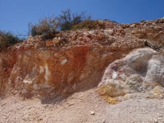 Anciennes carrières de kaolin.