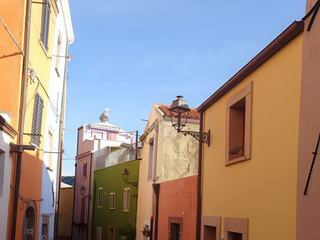 Bosa.