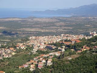 Vue sur Cuglieri depuis les ruines.