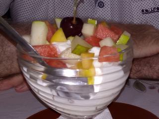 Pour Alain avec des fruits frais, la coupe est généreuse.