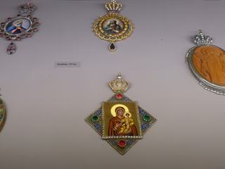 Bijoux liturgiques du XIXe s.